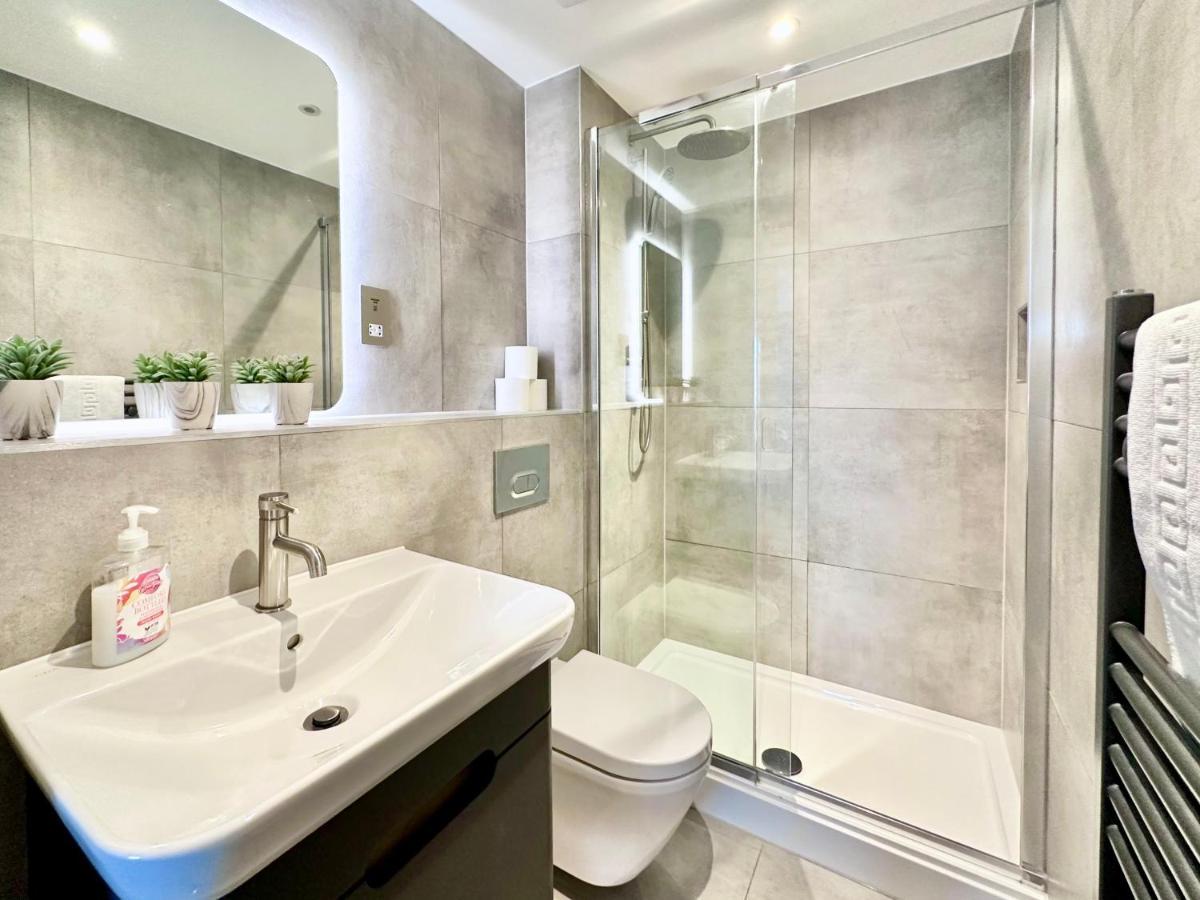 Icona Luxury Apartment With Minster Views & Allocated Parking ヨーク エクステリア 写真